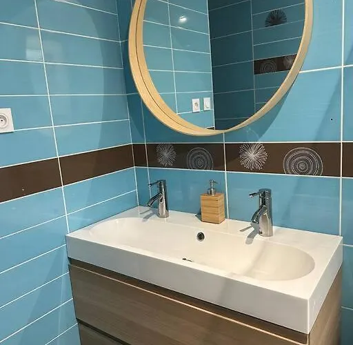 Comme à La Maison… *