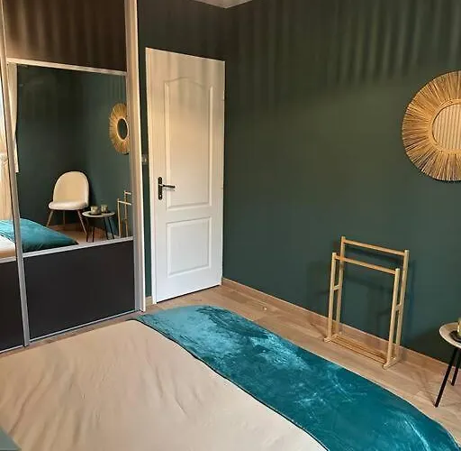 Comme à La Maison… Appartement Pusignan